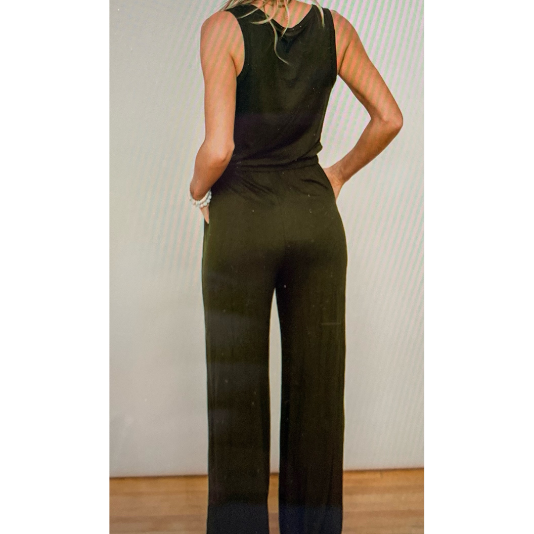 Green Split Neck Drawstring Waist Sleeveless Jumpsuit